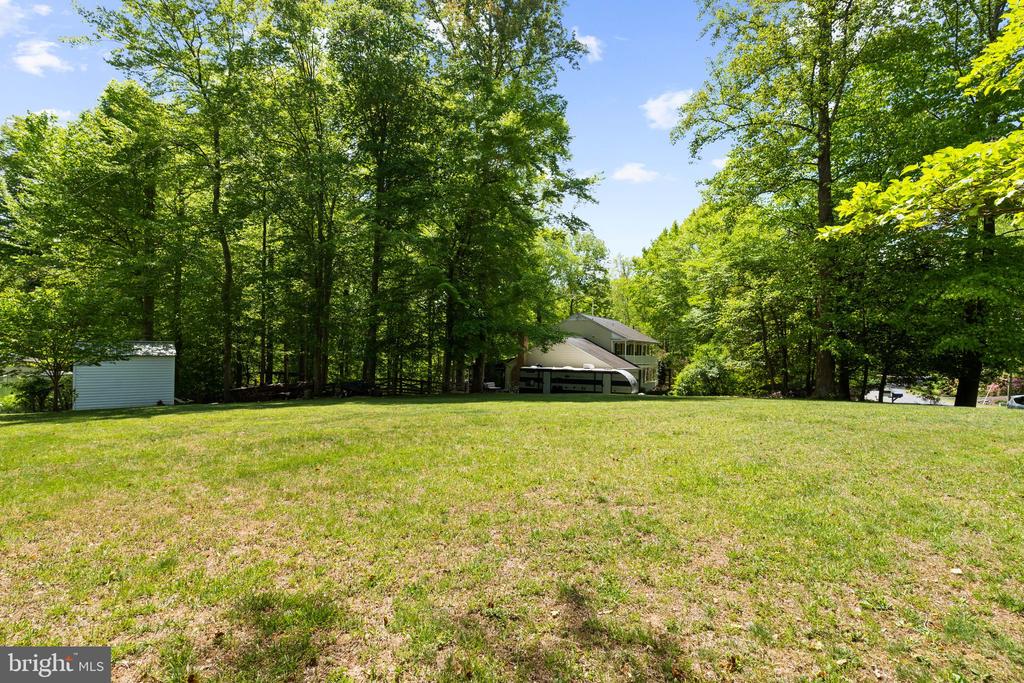 11913 FALLING CREEK DRIVE