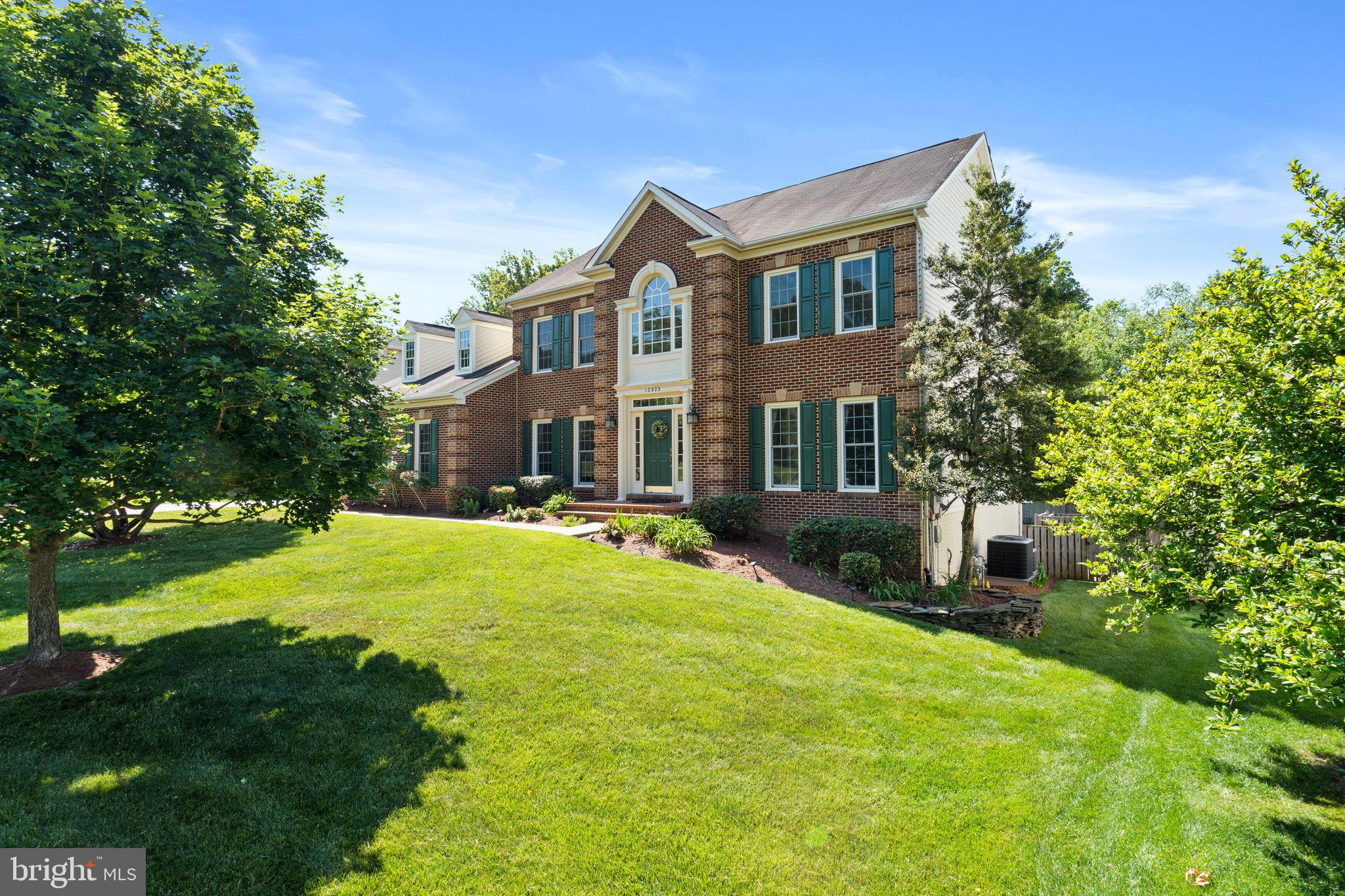 12923 CHAMPLAIN DRIVE