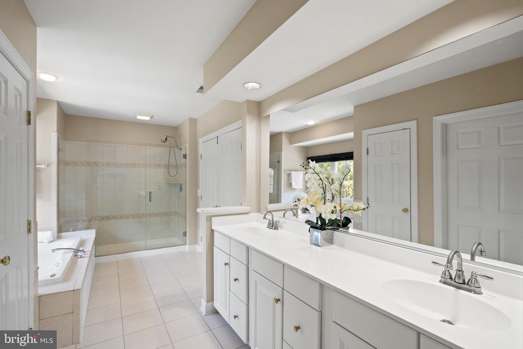 12923 CHAMPLAIN DRIVE
