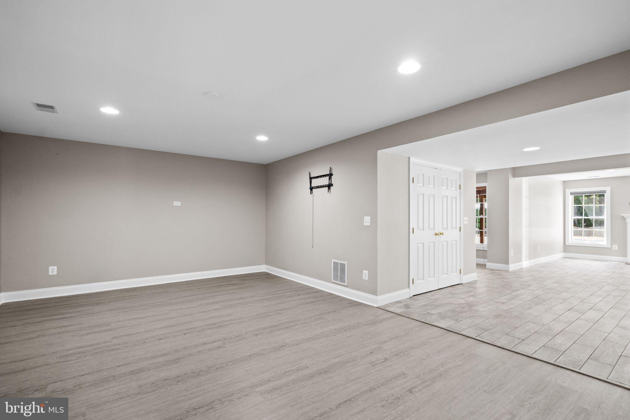 12923 CHAMPLAIN DRIVE