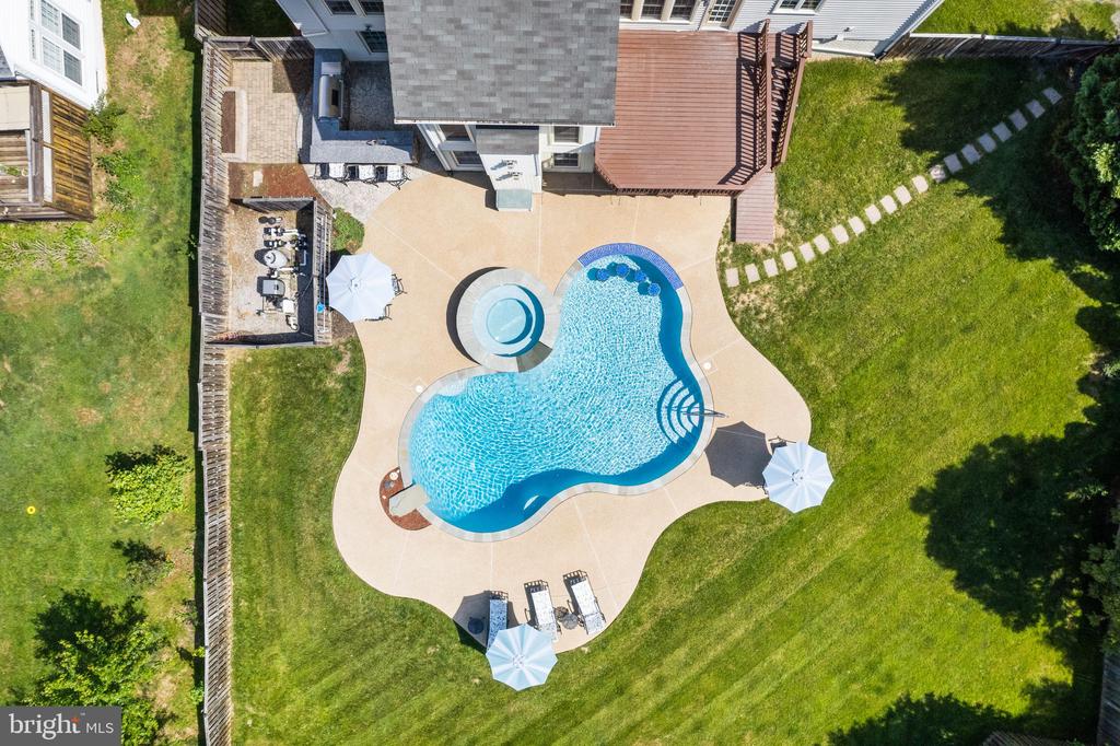 12923 CHAMPLAIN DRIVE