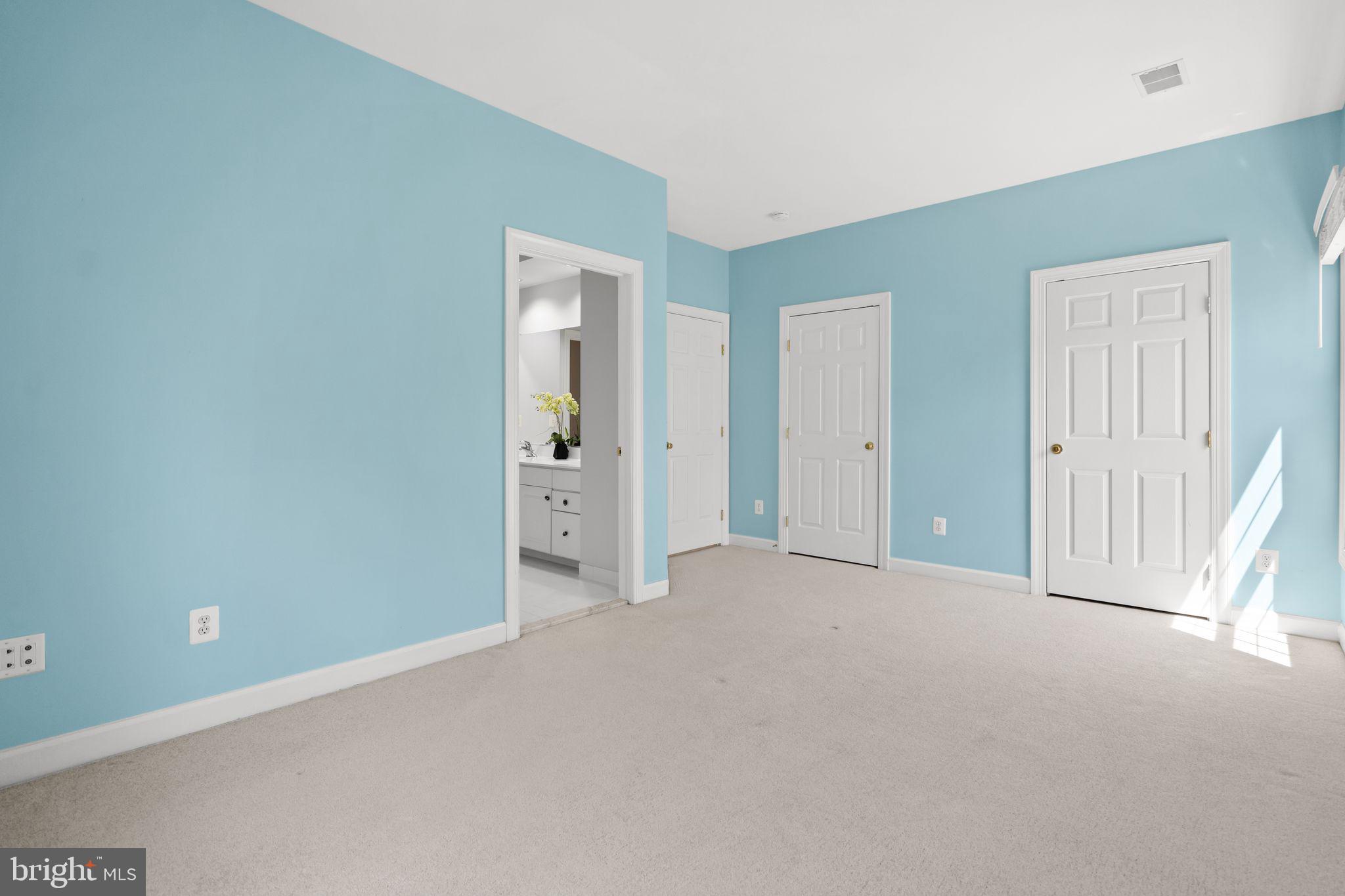 12923 CHAMPLAIN DRIVE