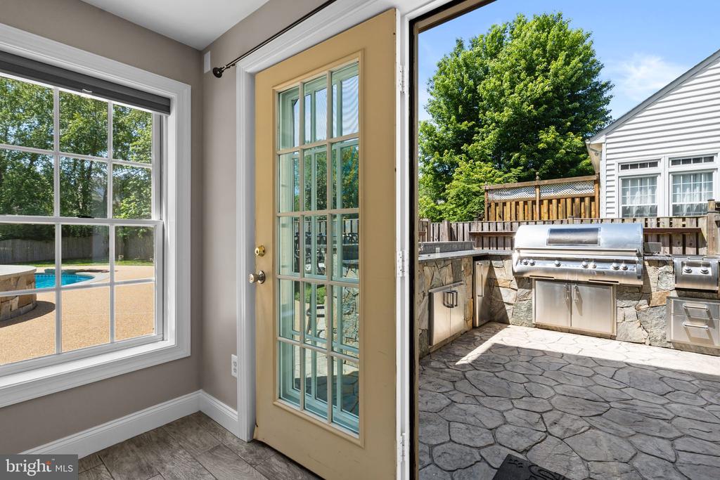 12923 CHAMPLAIN DRIVE