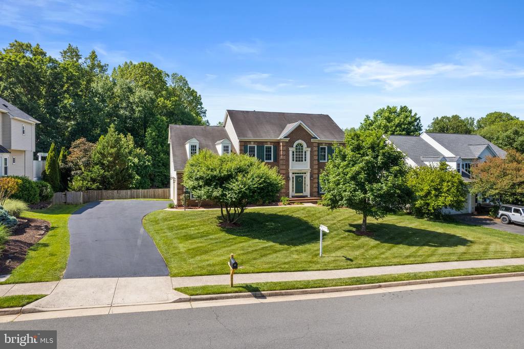 12923 CHAMPLAIN DRIVE