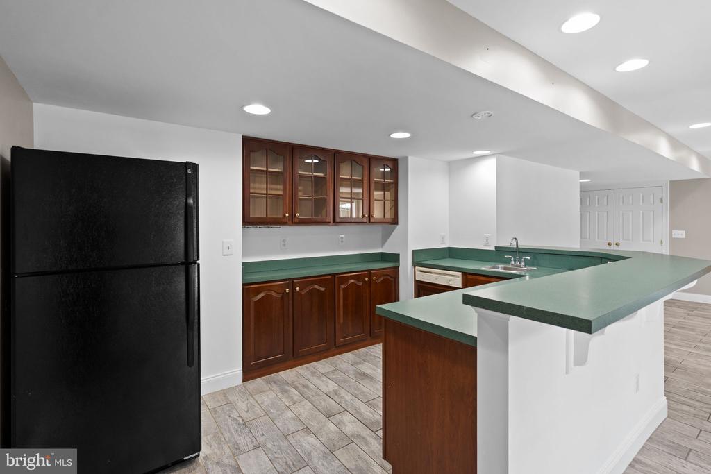 12923 CHAMPLAIN DRIVE