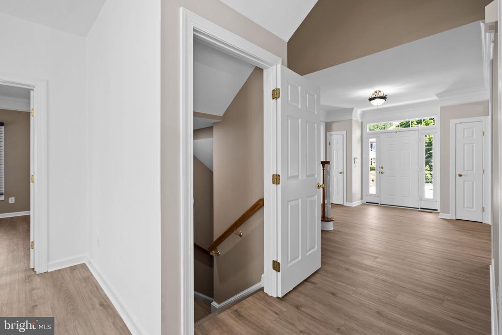 12923 CHAMPLAIN DRIVE