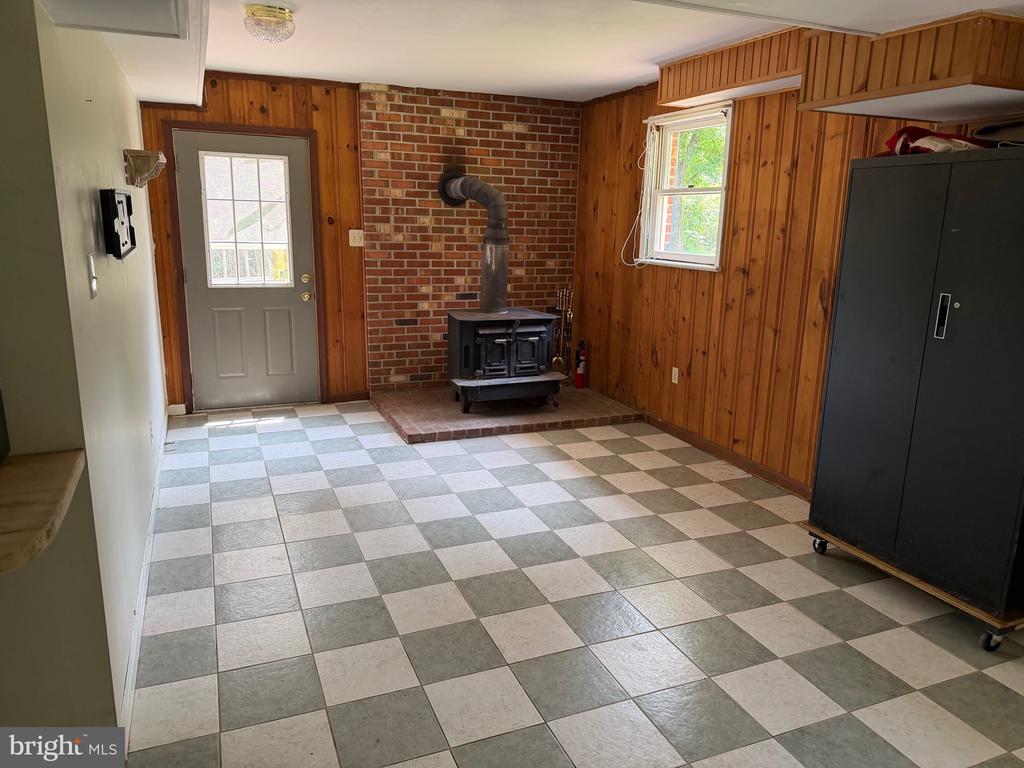 11107 BURWELL ROAD