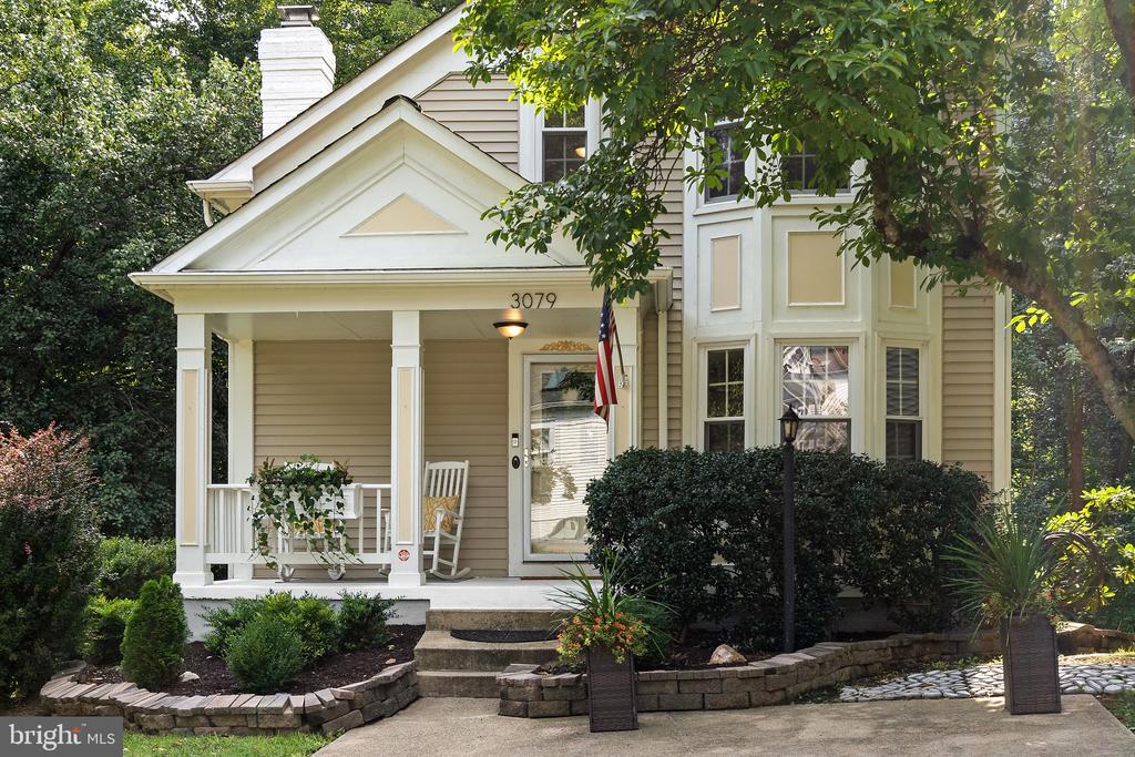 3079 FENNEGAN COURT
