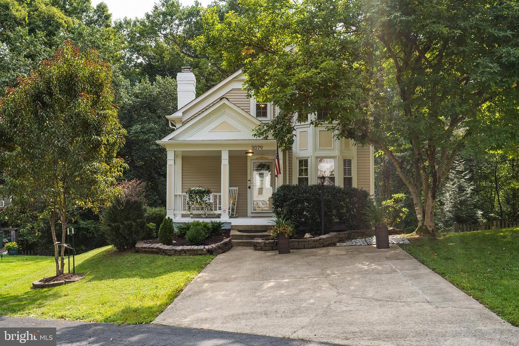 3079 FENNEGAN COURT