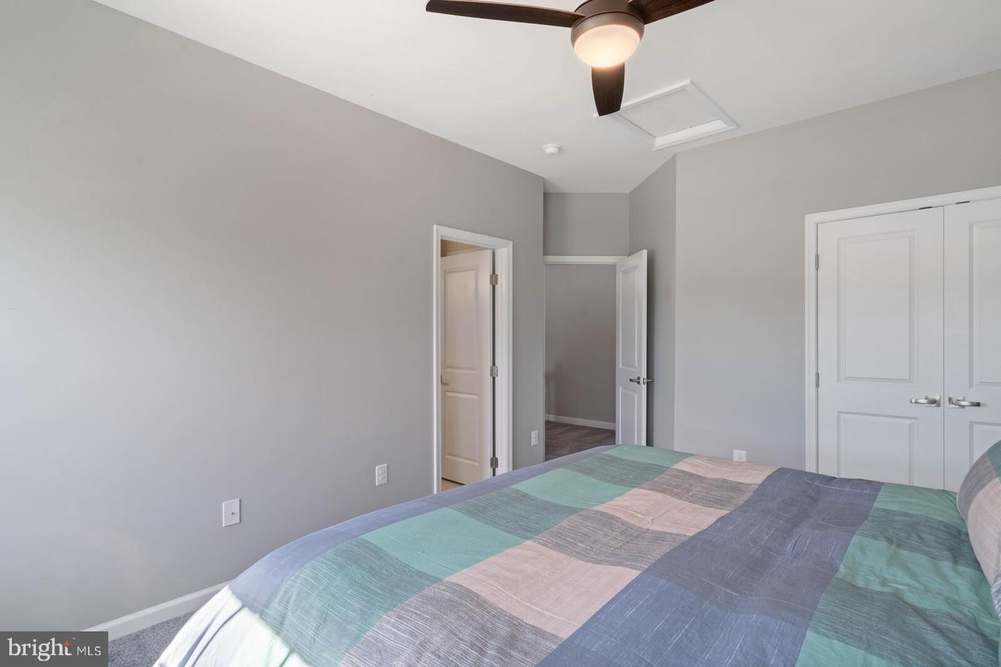 33 Liberty Knolls Dr