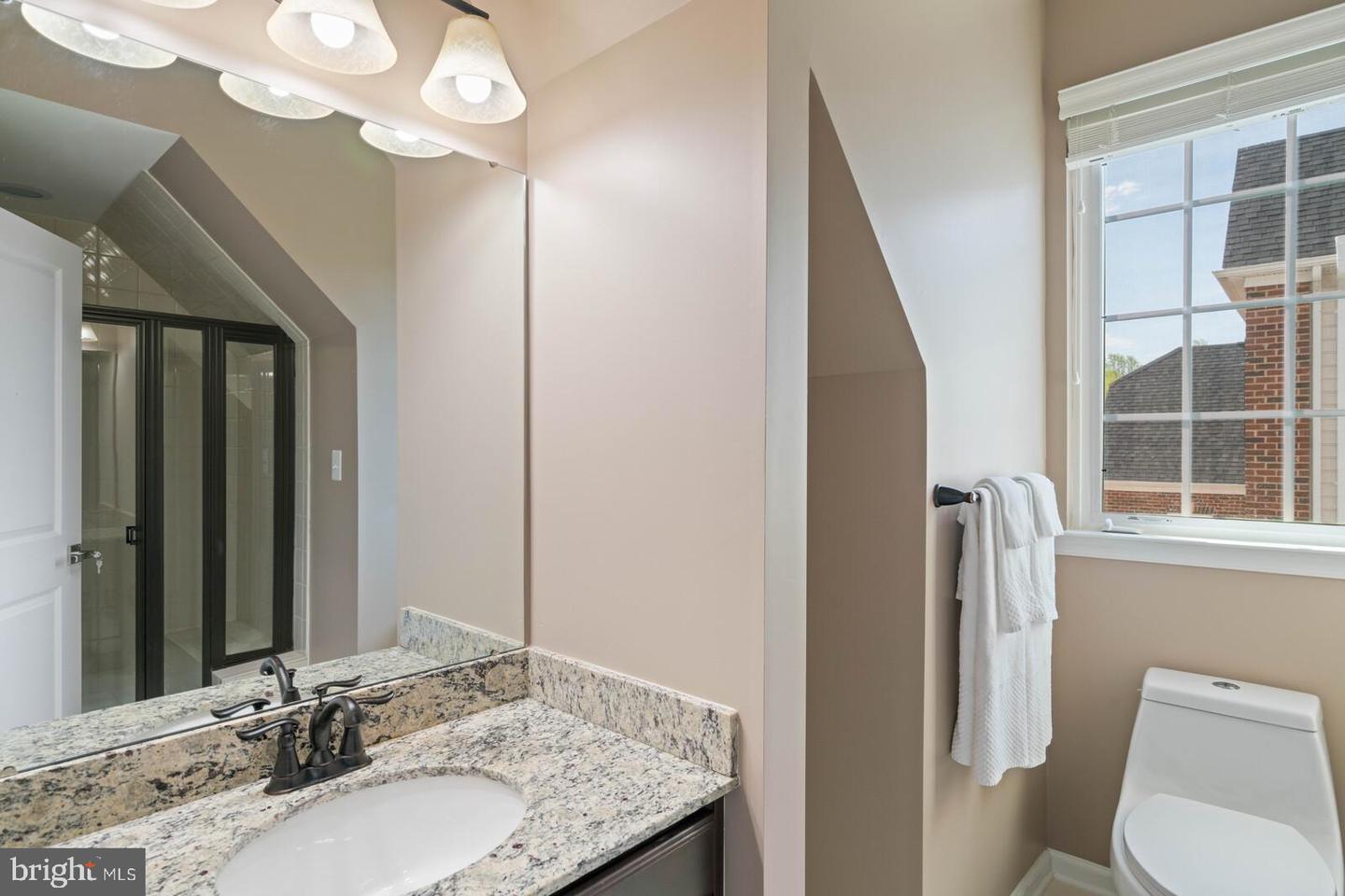 33 Liberty Knolls Dr