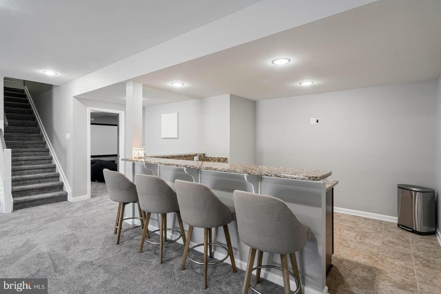 33 Liberty Knolls Dr