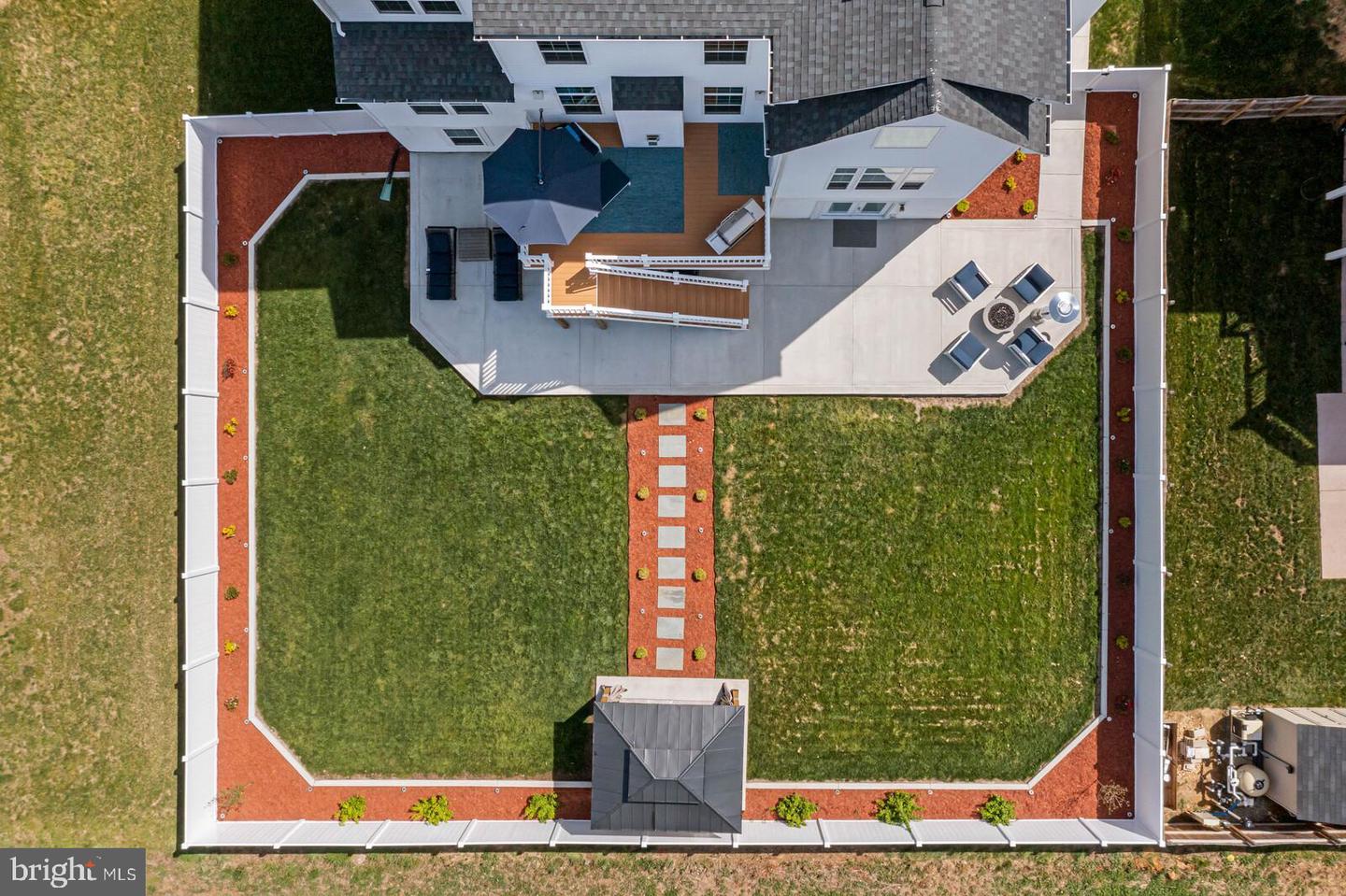 33 Liberty Knolls Dr