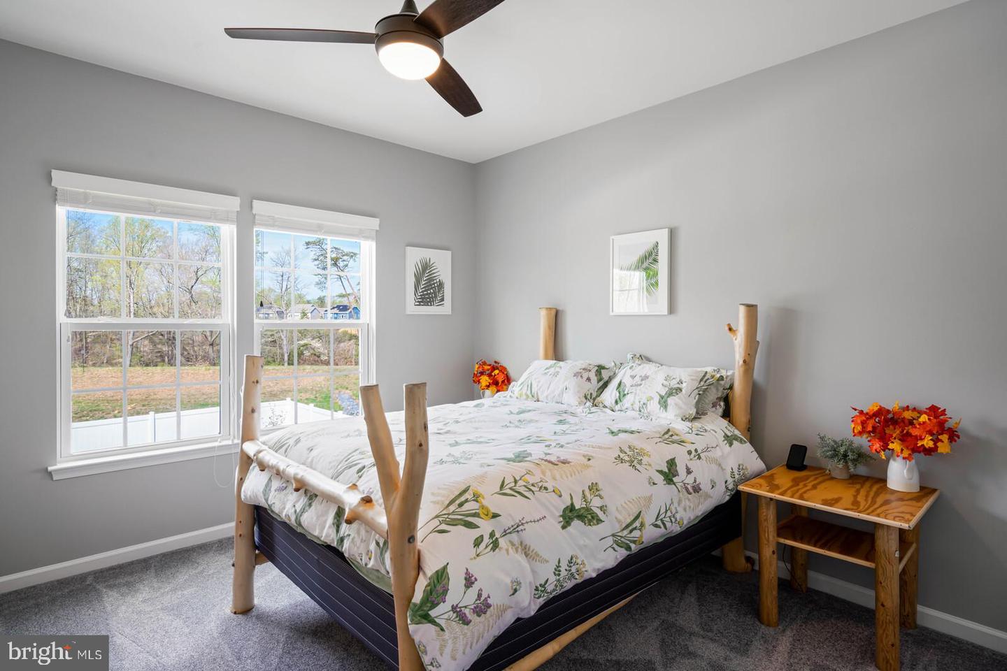 33 Liberty Knolls Dr