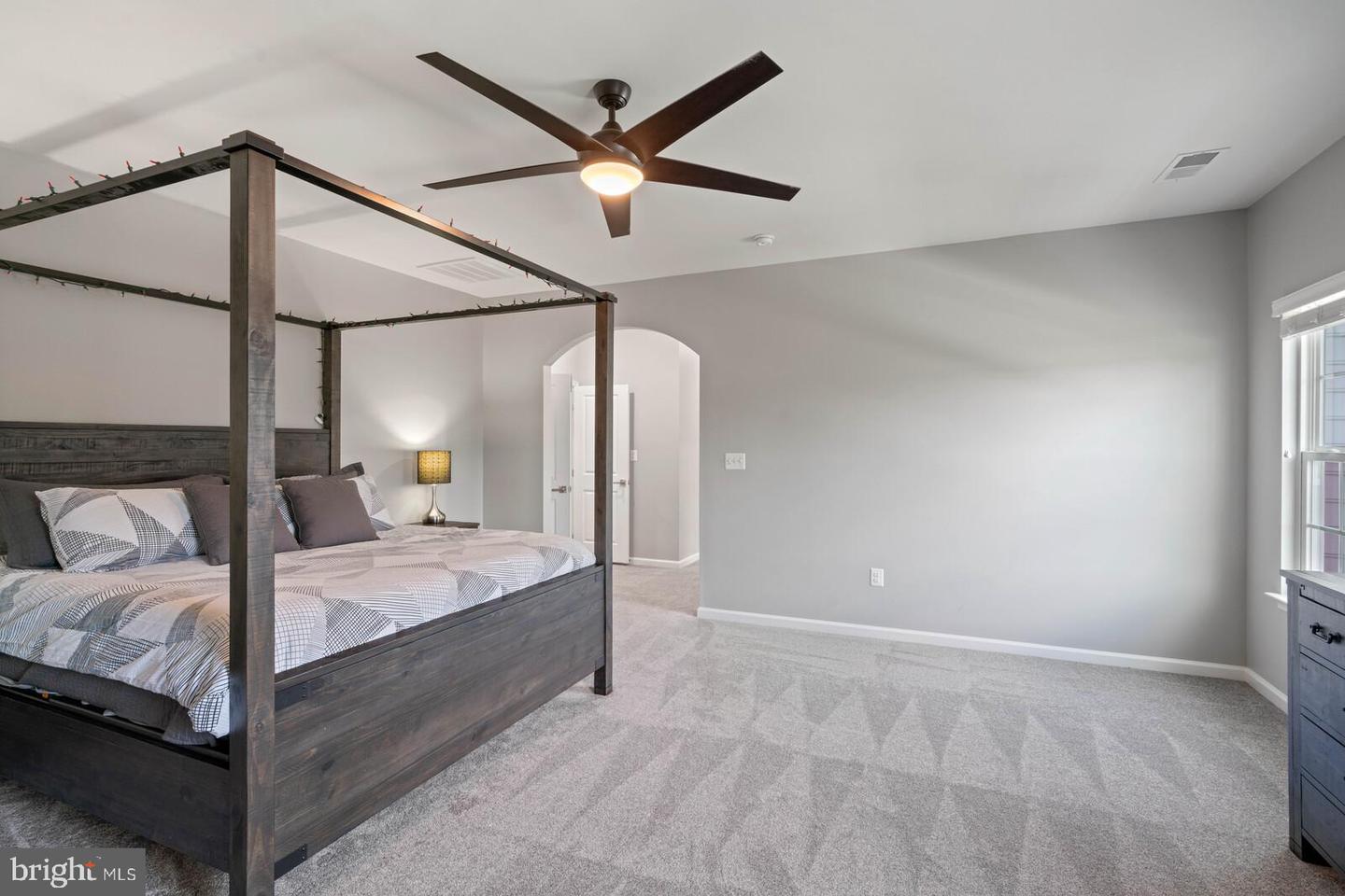 33 Liberty Knolls Dr