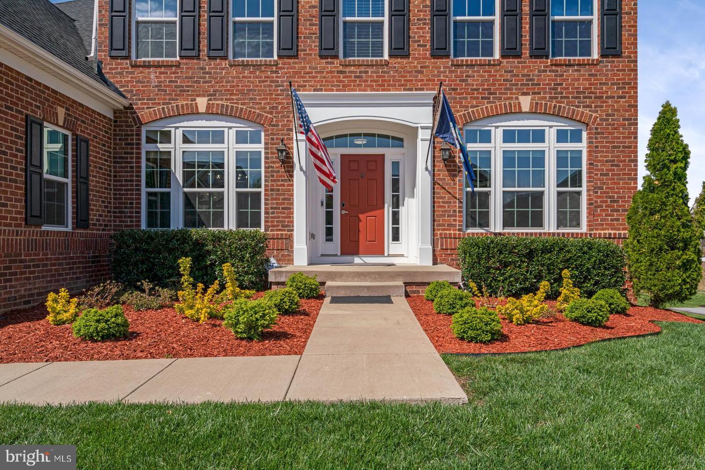 33 Liberty Knolls Dr