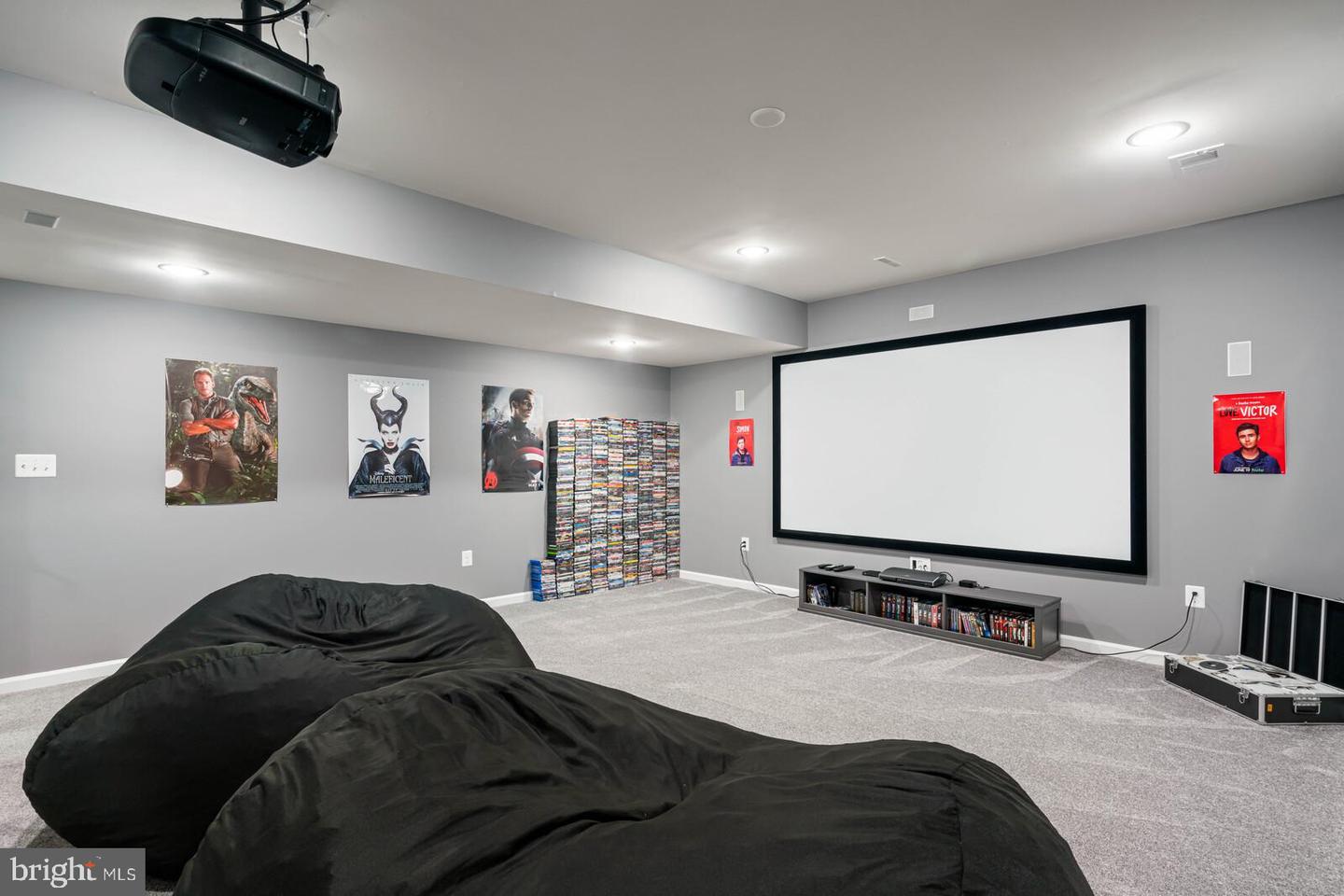 33 Liberty Knolls Dr