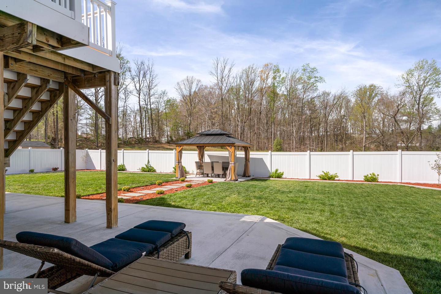 33 Liberty Knolls Dr