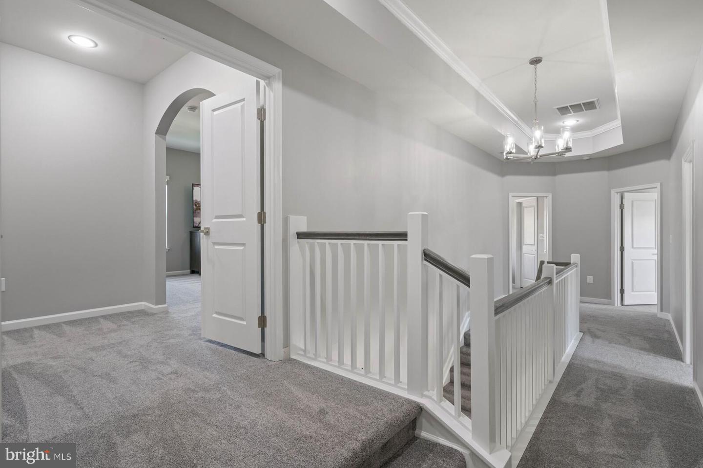 33 Liberty Knolls Dr