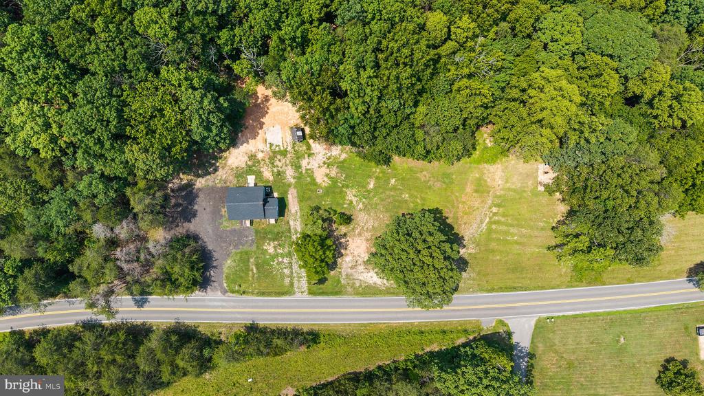 1529 MOUNTAIN VIEW ROAD
