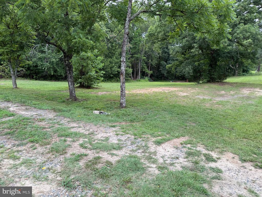 1529 MOUNTAIN VIEW ROAD