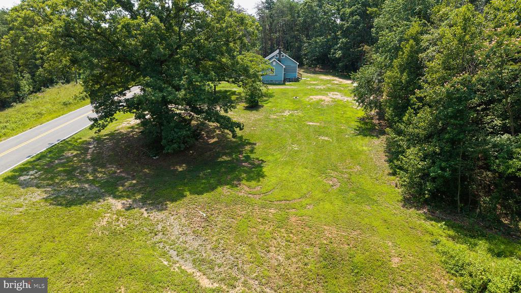 1529 MOUNTAIN VIEW ROAD