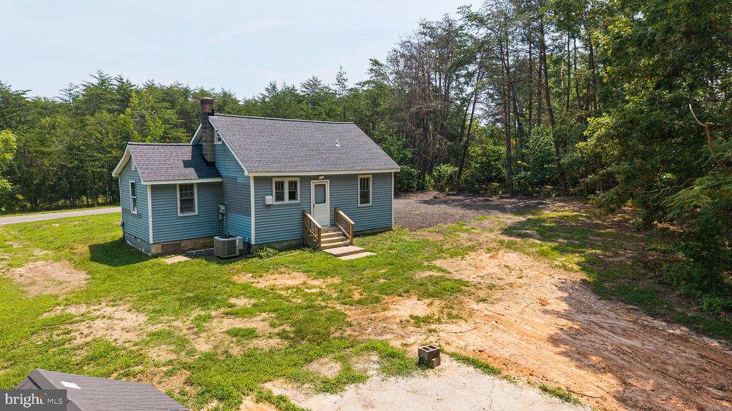 1529 MOUNTAIN VIEW ROAD