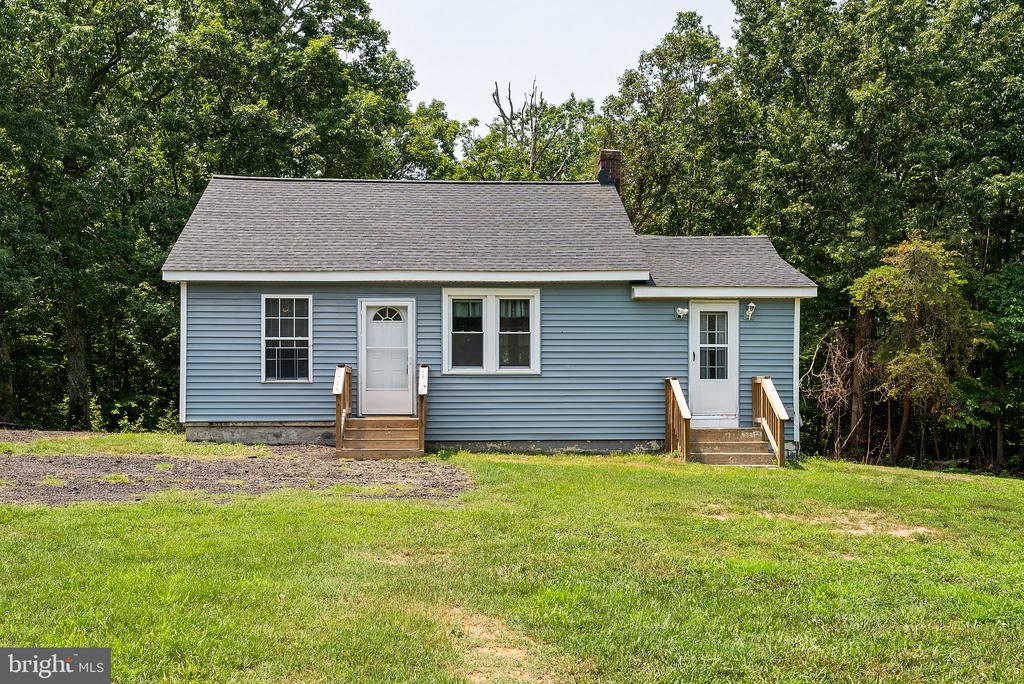1529 MOUNTAIN VIEW ROAD