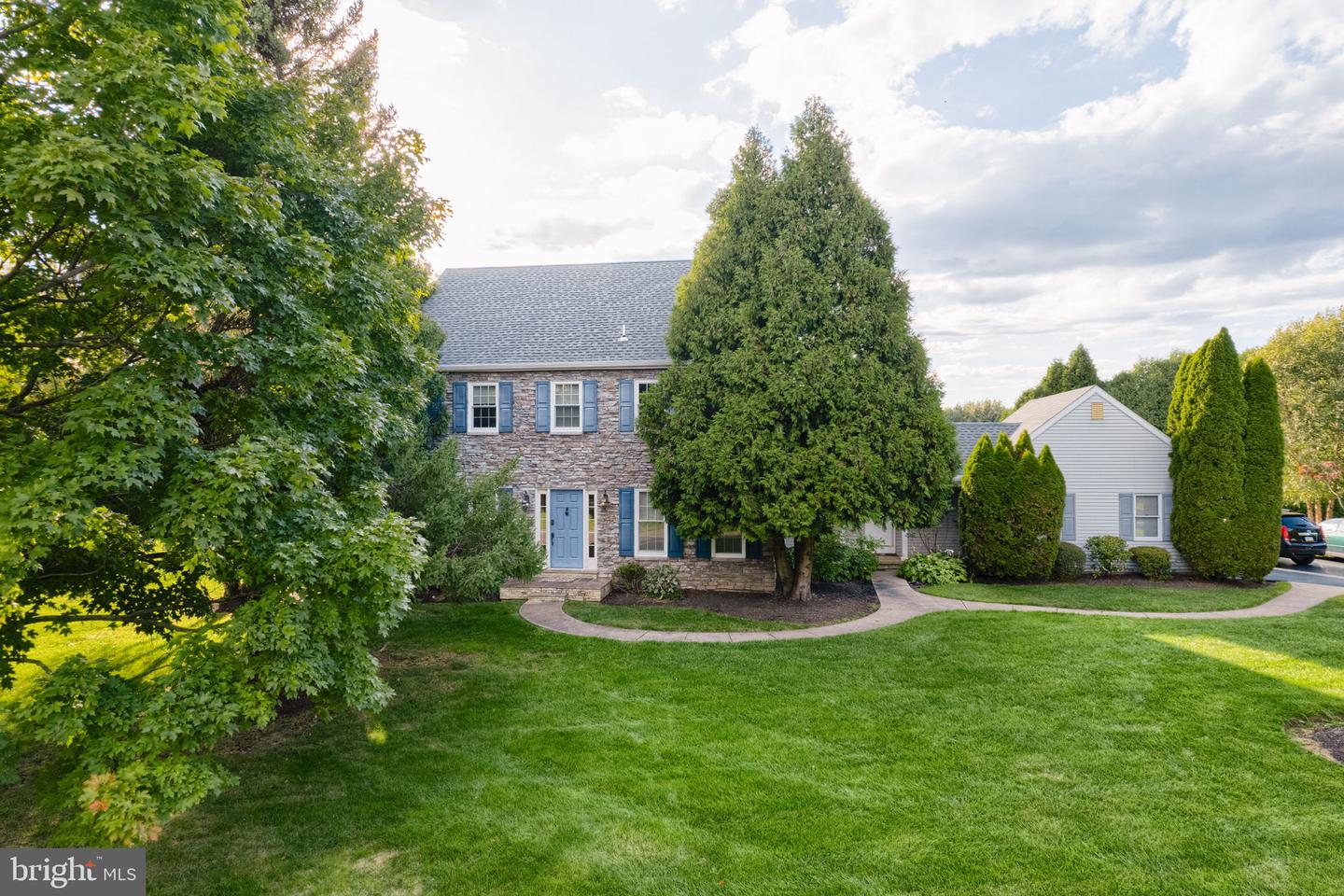 17 Remington Pl