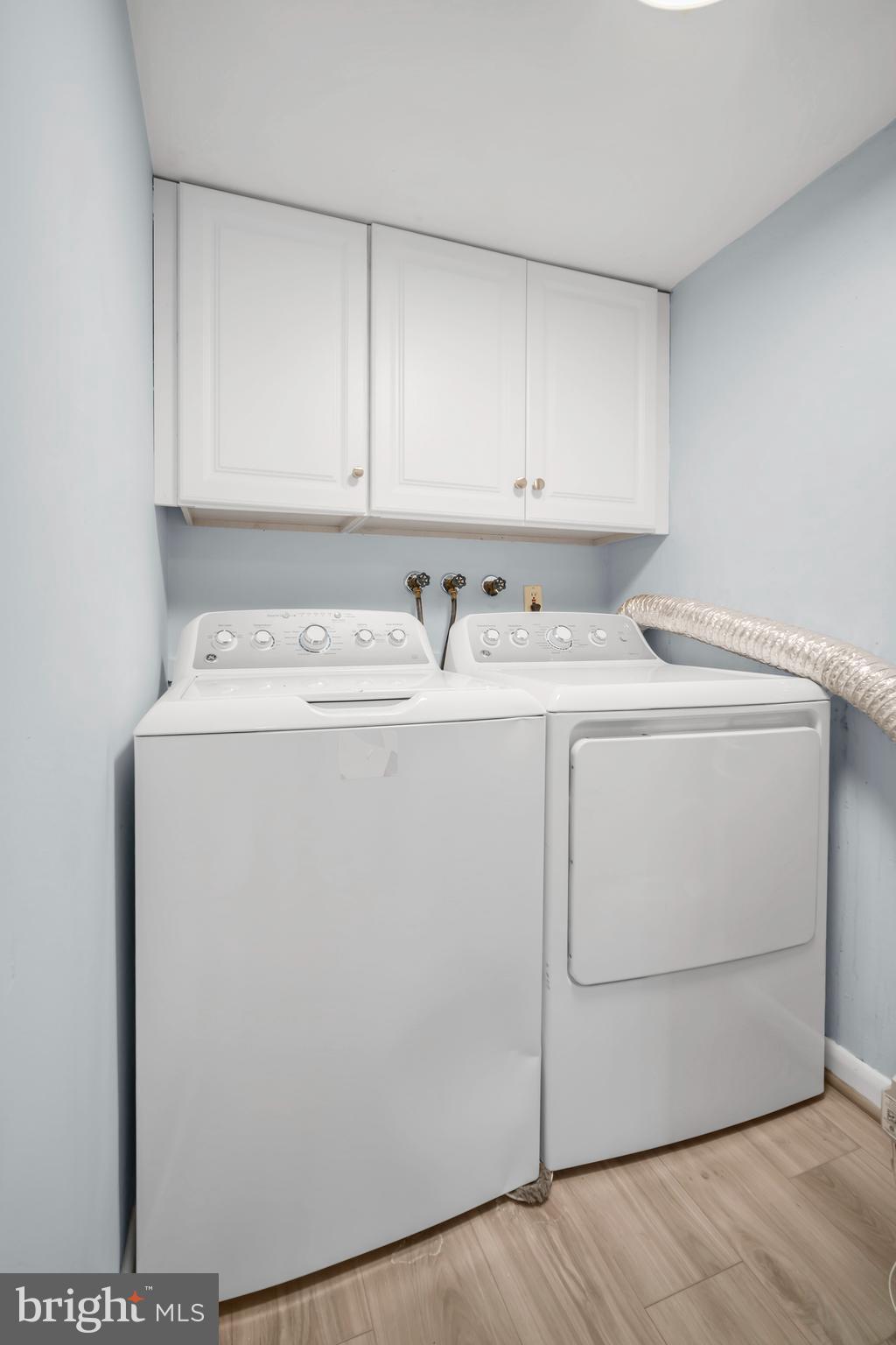 208 Saratoga Ct