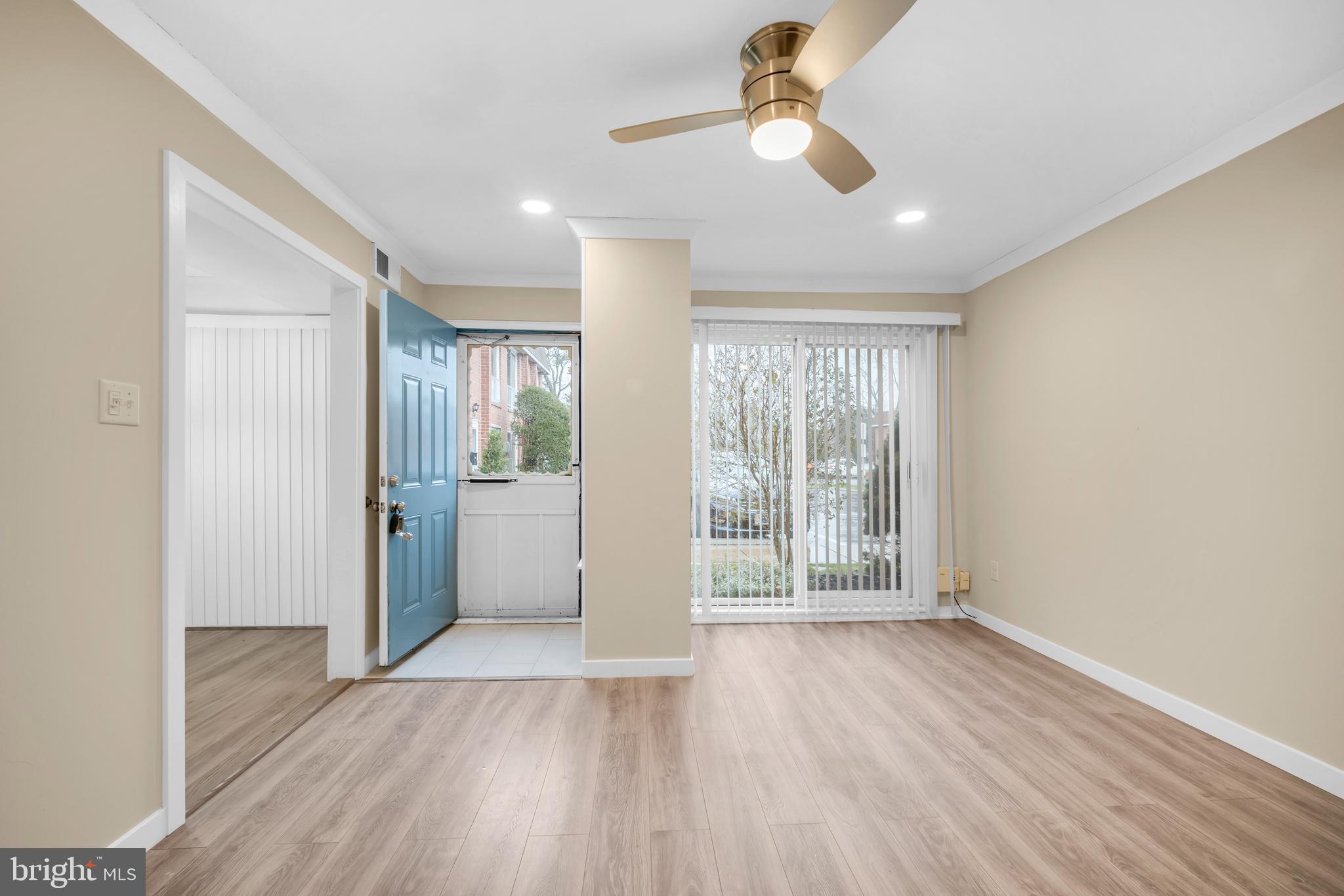 208 Saratoga Ct