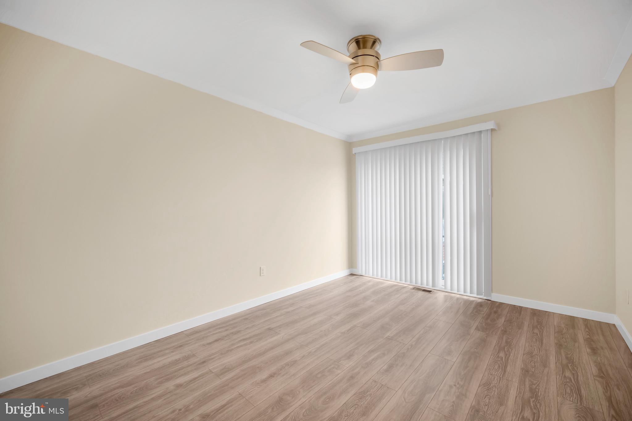 208 Saratoga Ct