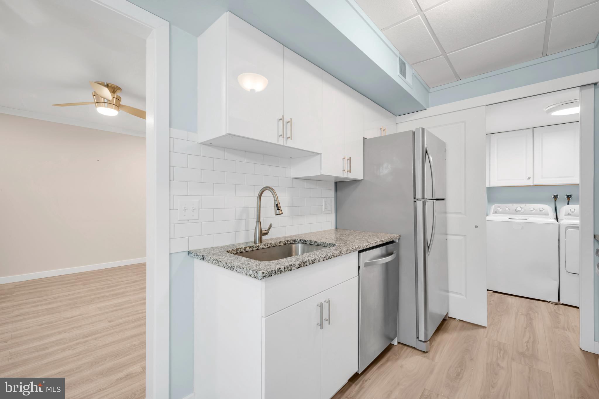 208 Saratoga Ct