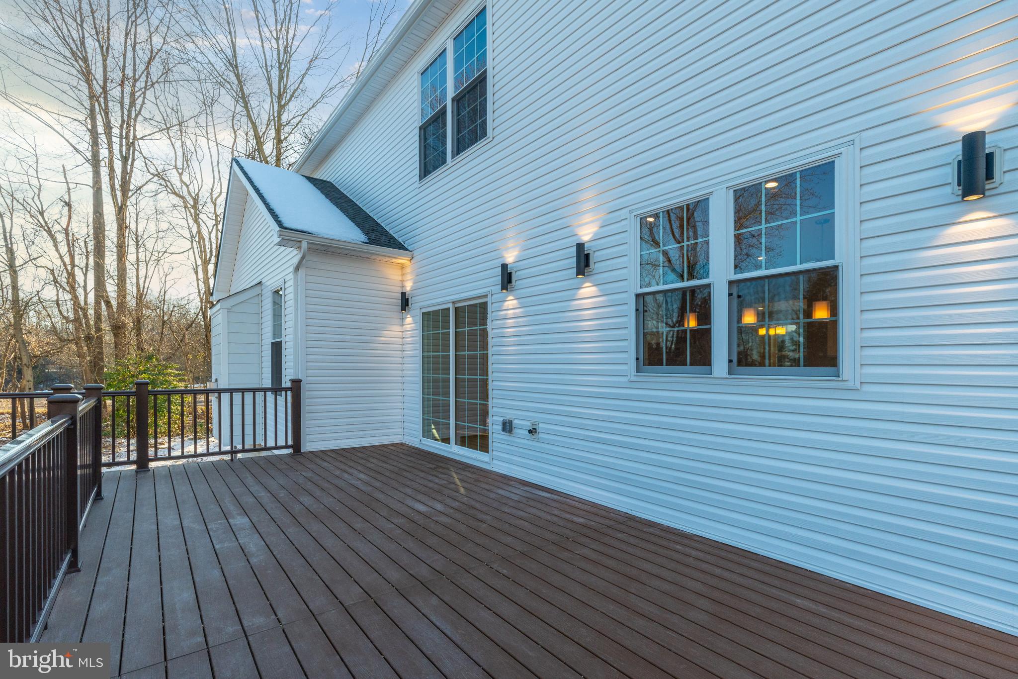 1070 Bristol Rd