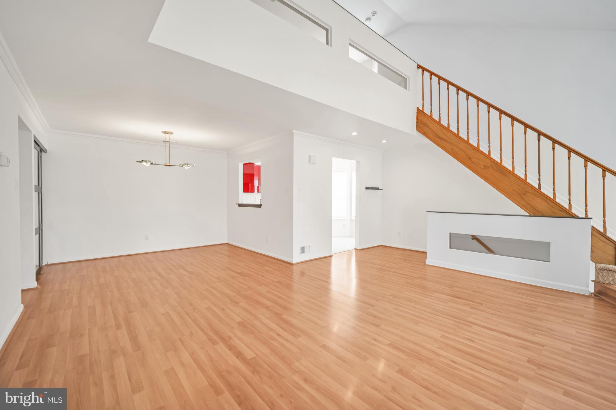707 Hopkins Ct