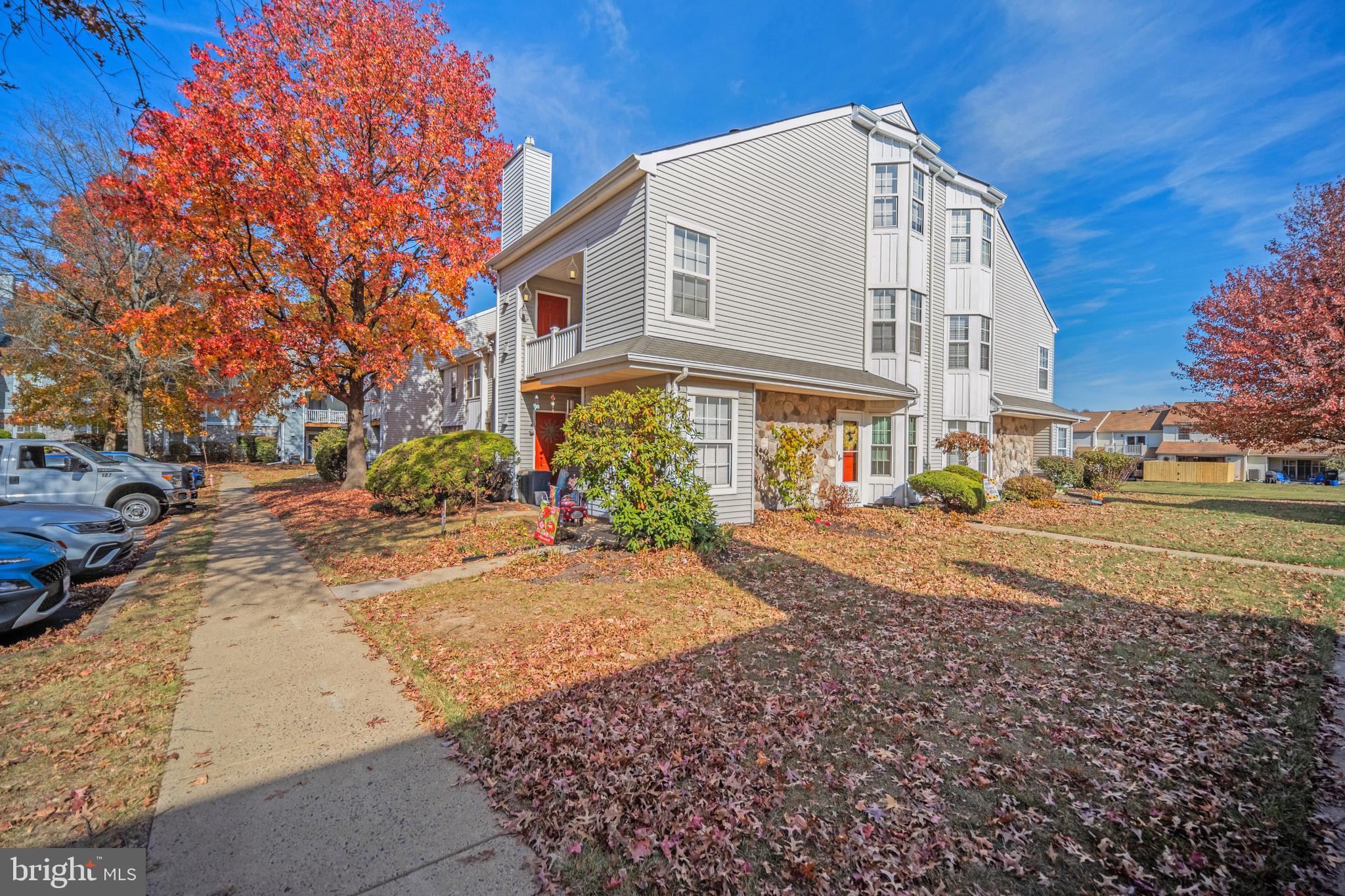 707 Hopkins Ct