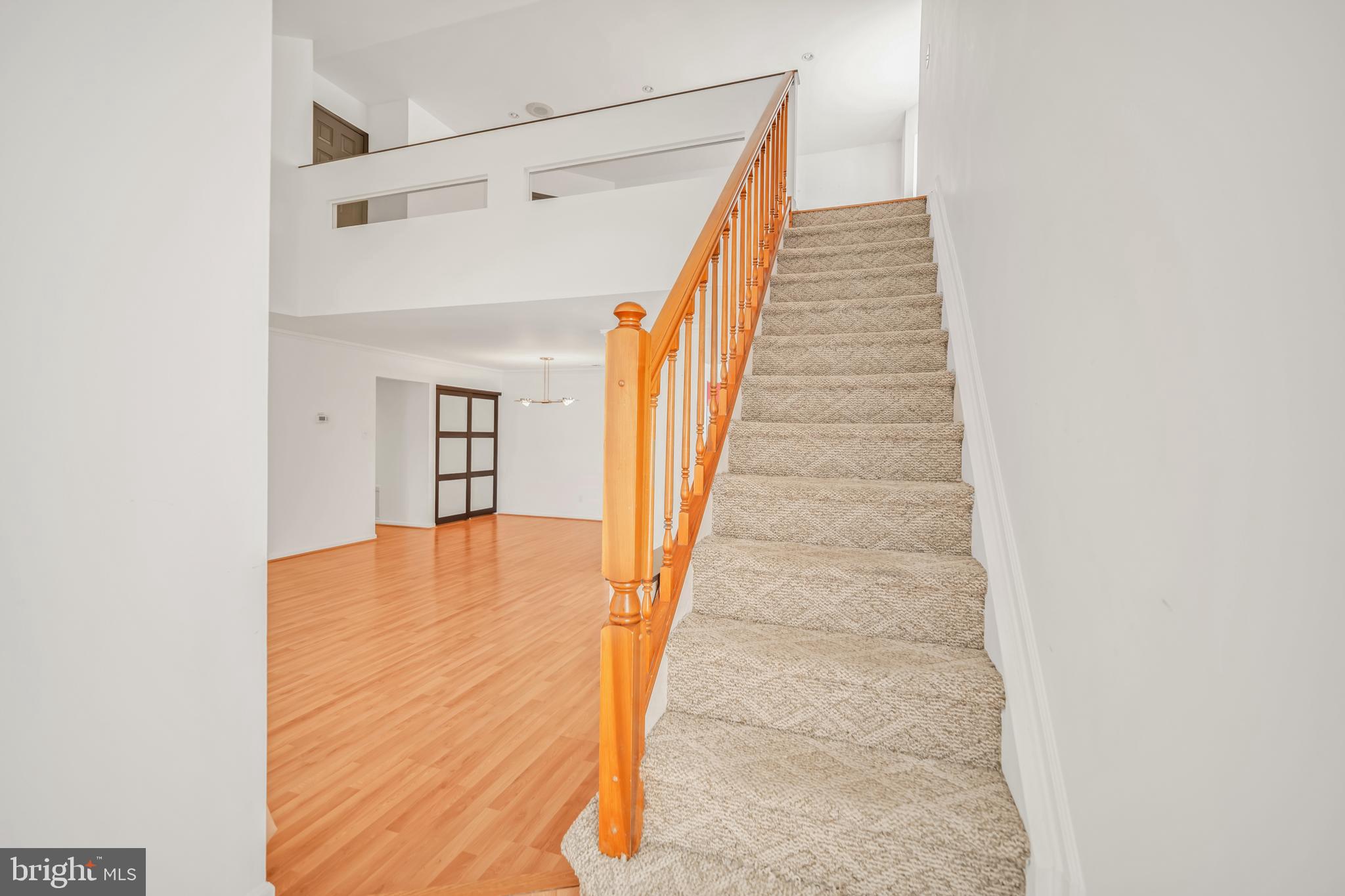 707 Hopkins Ct