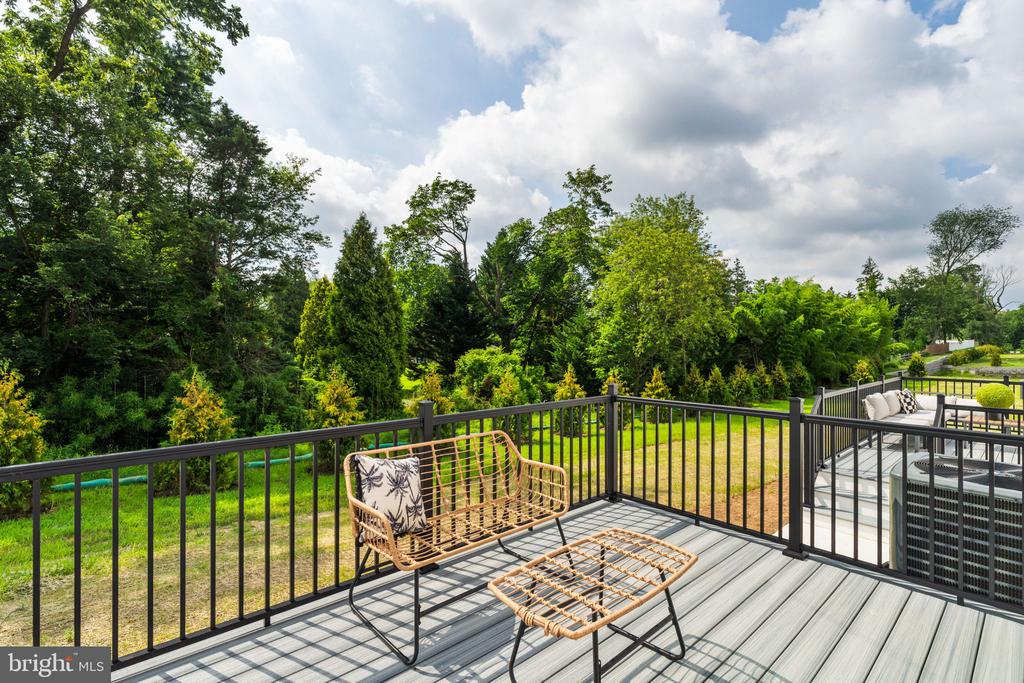 681 Provident Dr