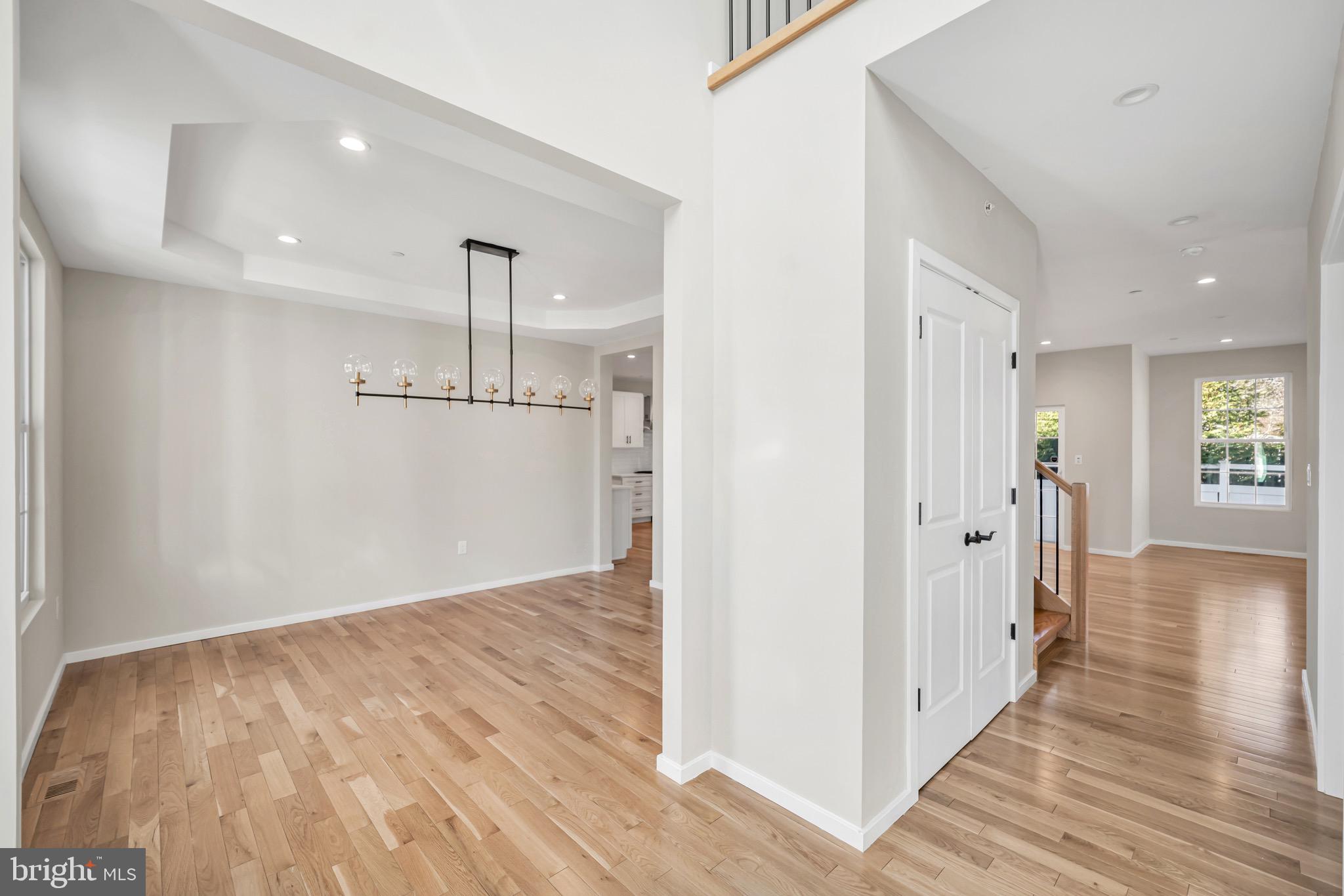 1066 BRISTOL RD