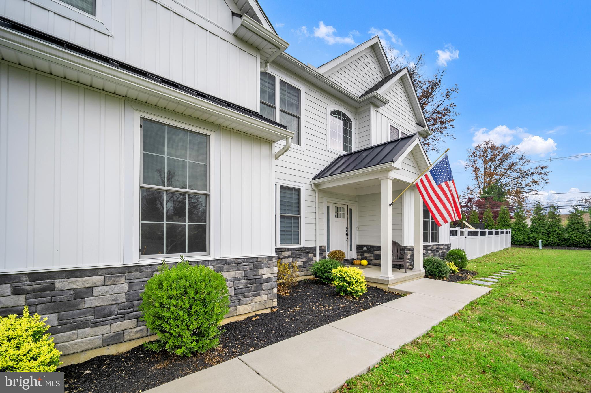 1066 BRISTOL RD