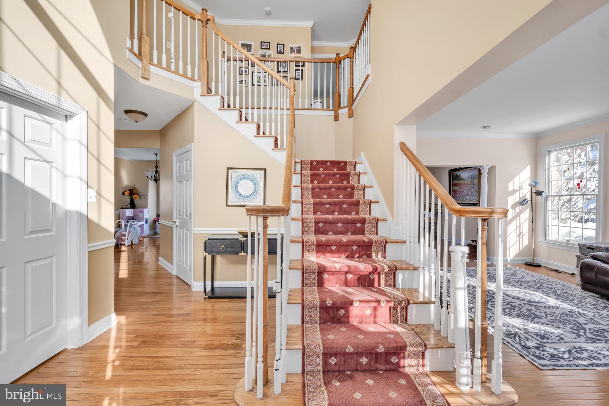 4 DORCHESTER LANE