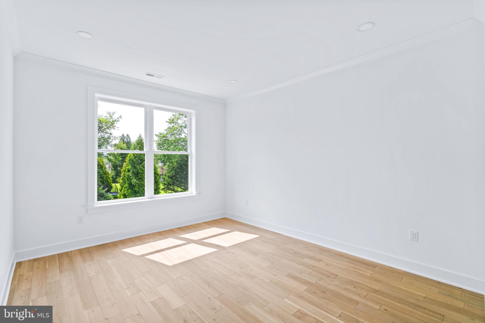 653 PROVIDENT ROAD