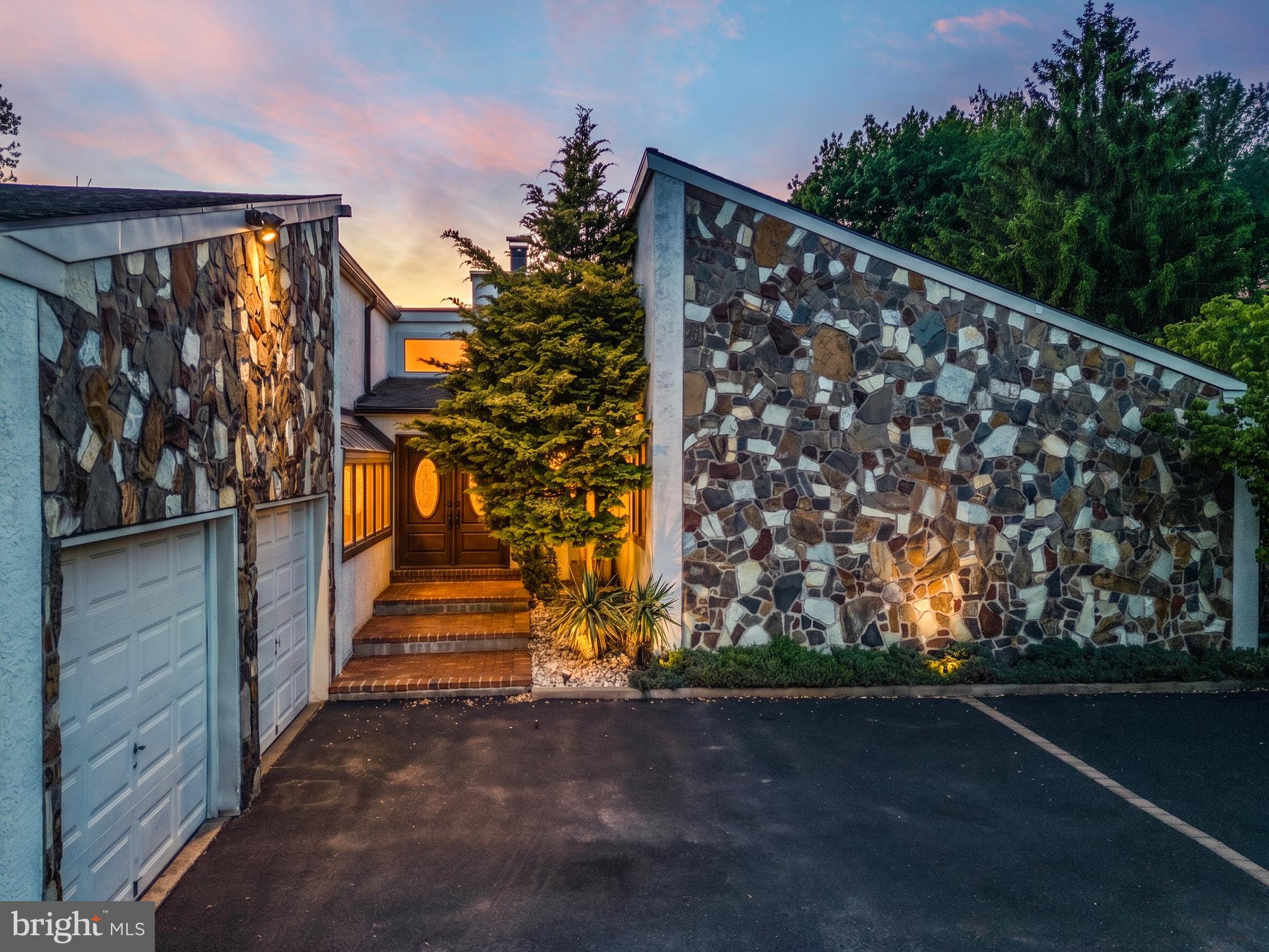 93 MEER DRIVE