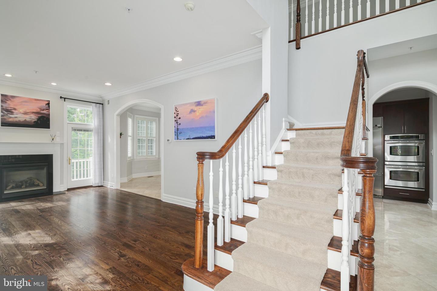 1 Breyer Ct #1