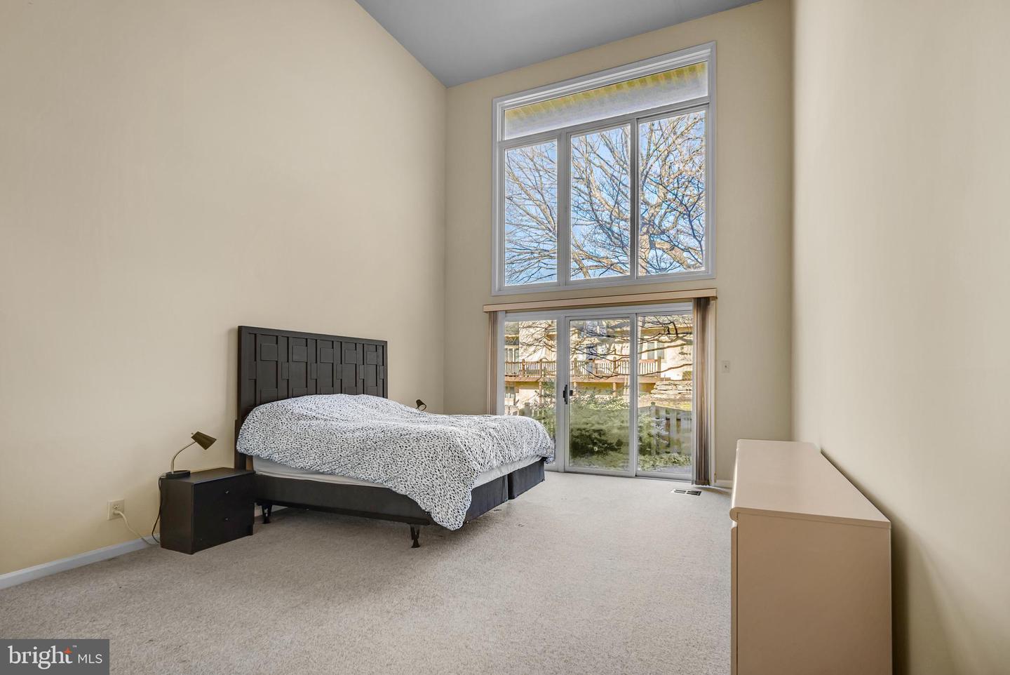 321 Linden Dr #321
