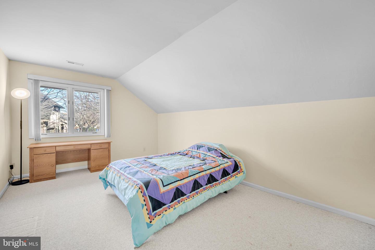 321 Linden Dr #321