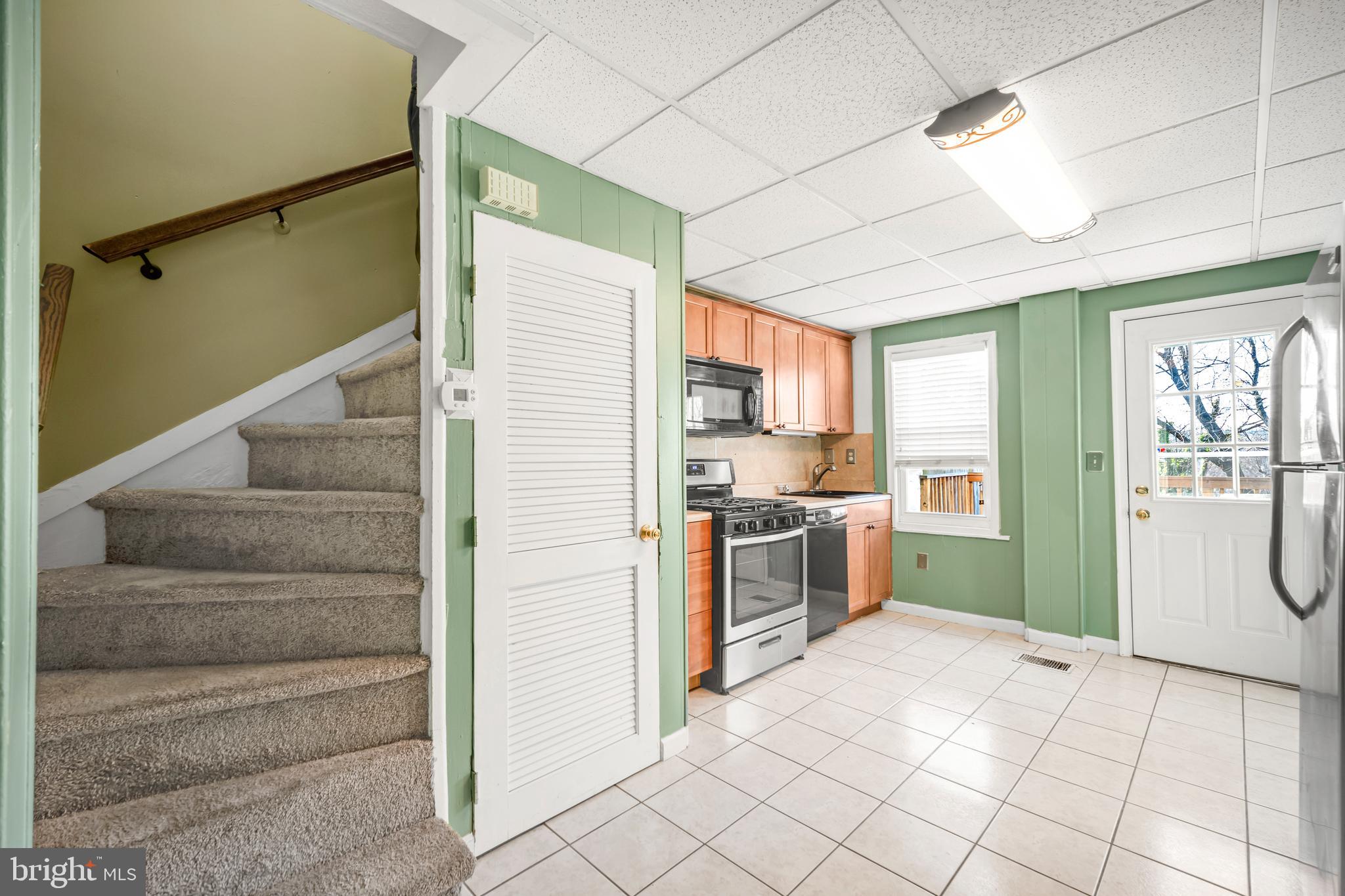 315 W 4th Ave