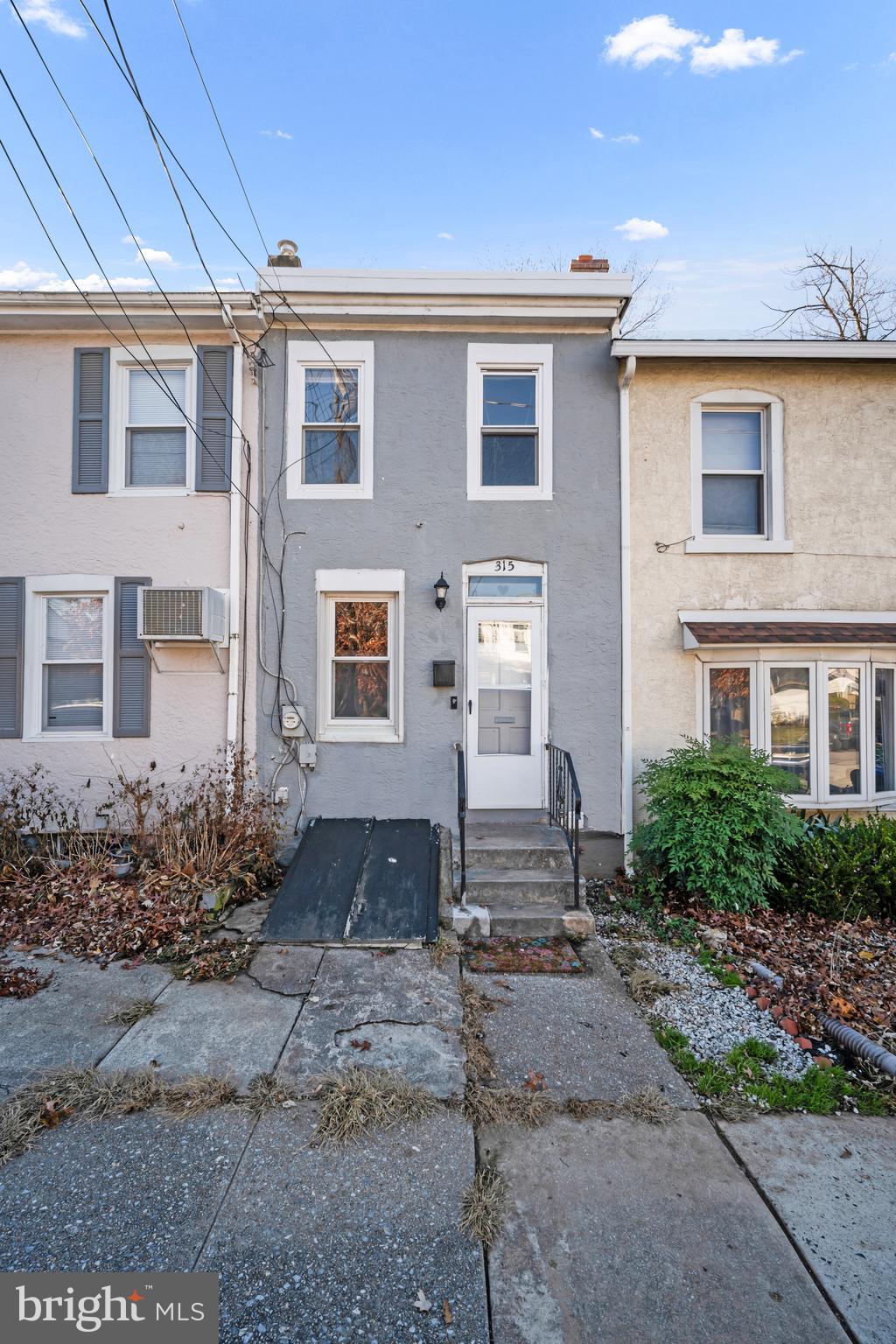 315 W 4th Ave