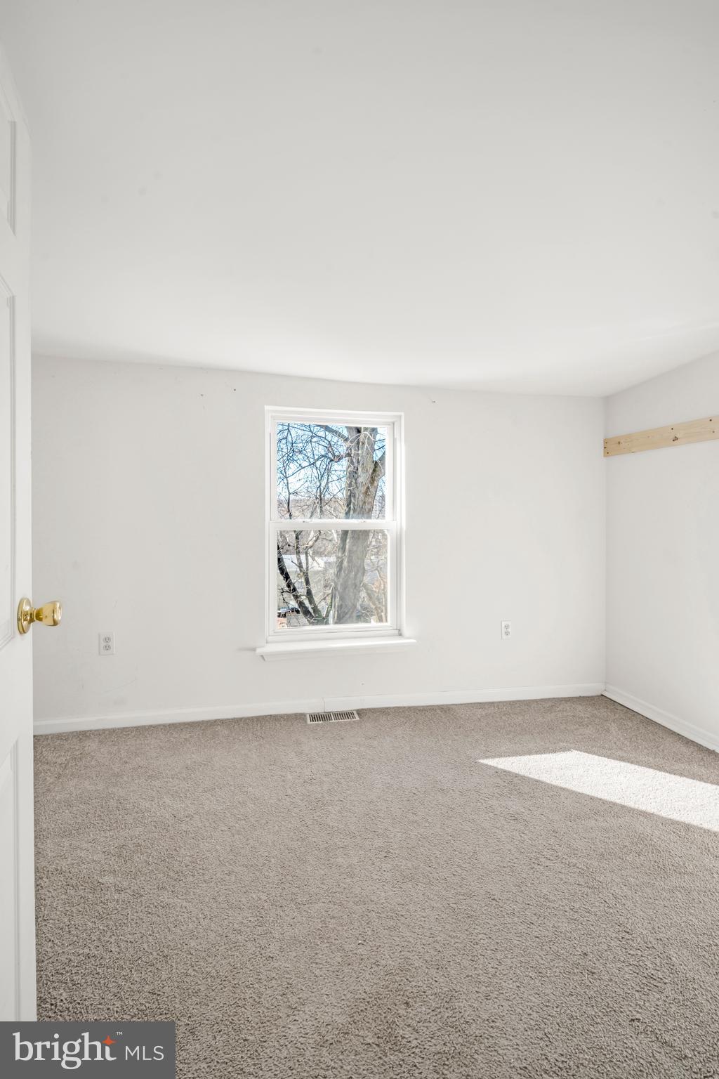 315 W 4th Ave