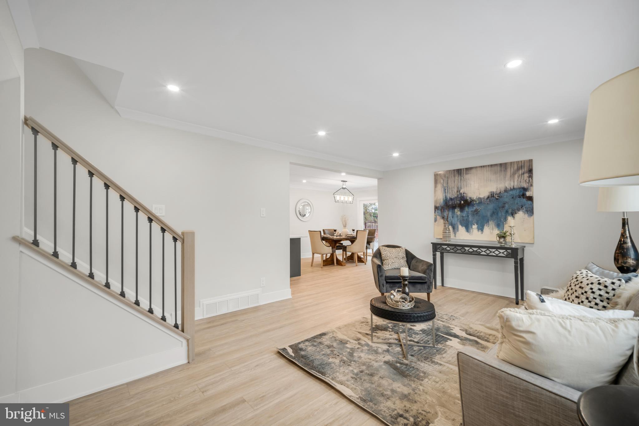 2948 Woodland Rd